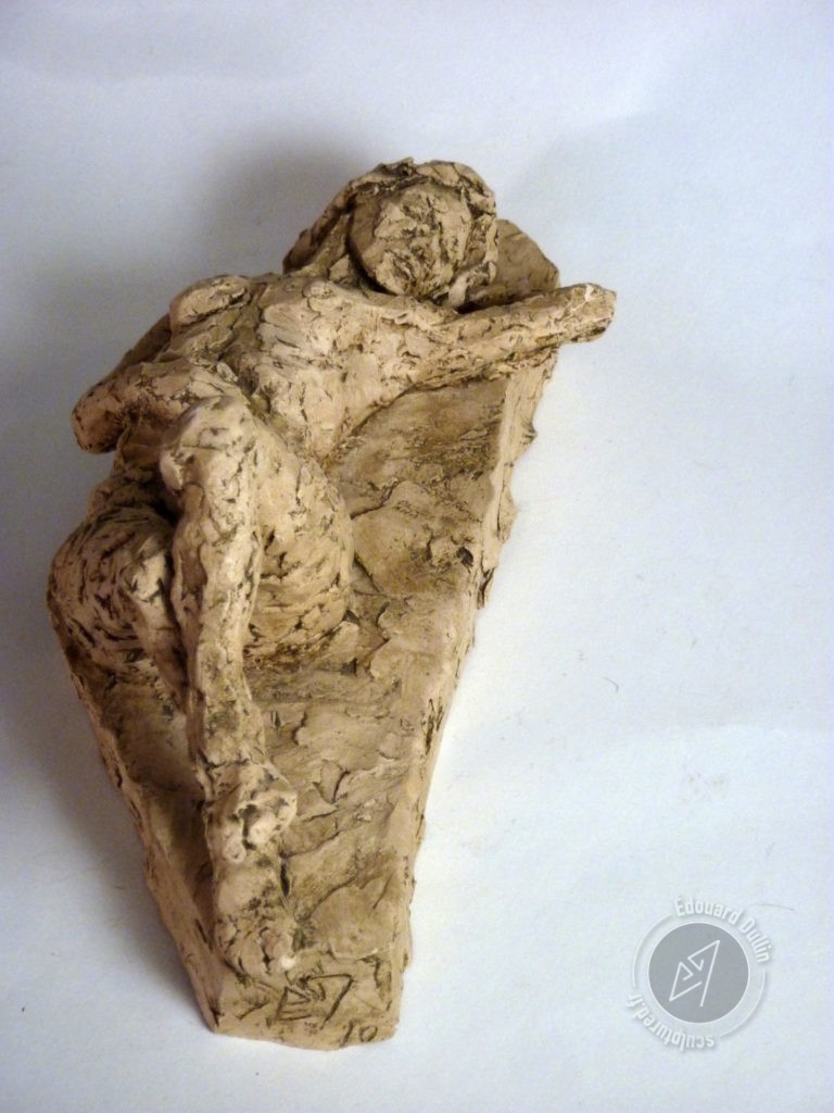 "Femme allongée" 2011 (argile patinée)