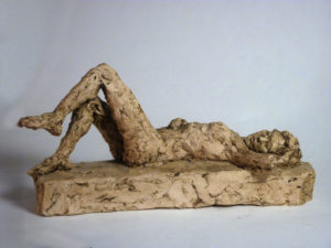 "Femme allongée" 2011 (argile patinée)