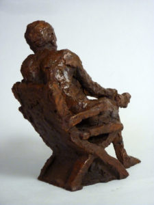 "Homme assis" 2011 (argile patinée)