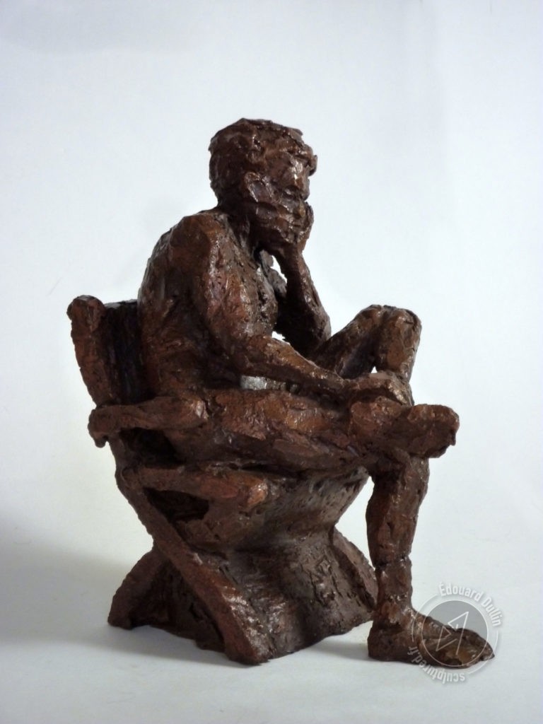 "Homme assis" 2011 (argile patinée)