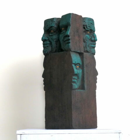 Chat Room 2.2 – Ed.DULLIN 2023 – 14,5x36,5x14,5cm – béton patiné